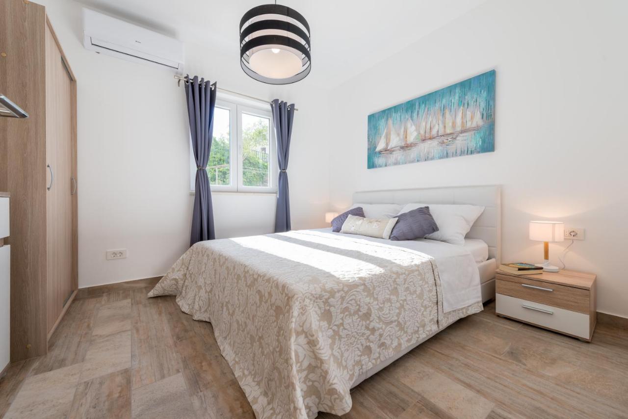 Apartments Helen Дубровник Екстер'єр фото