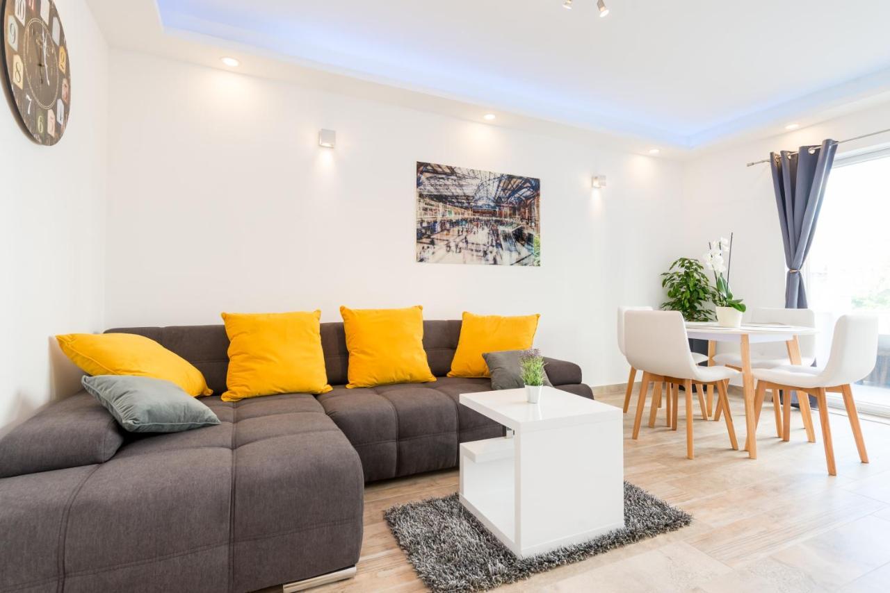 Apartments Helen Дубровник Екстер'єр фото
